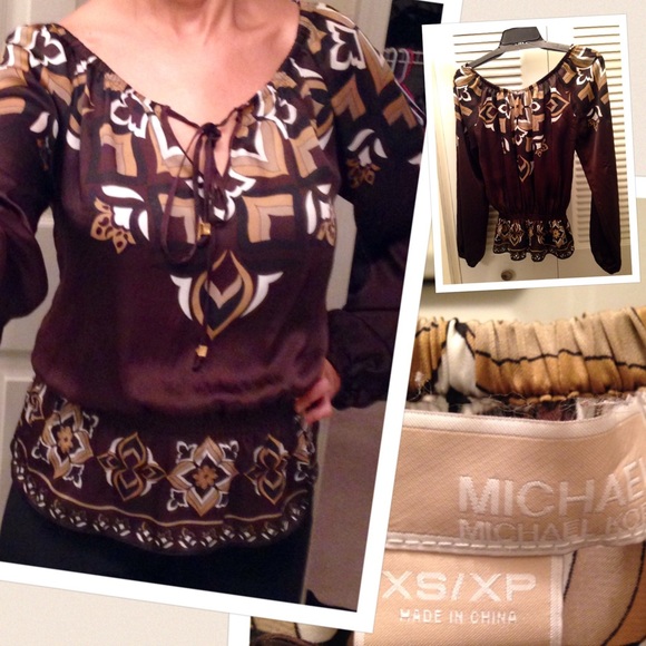 MICHAEL KORS beautiful print, silky blouse