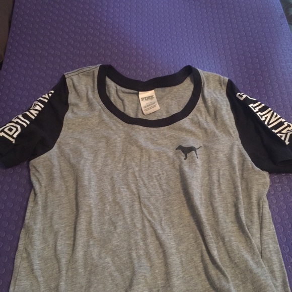 Victoria Secret-Pink tee