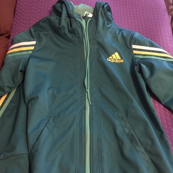Adidas windbreaker!!