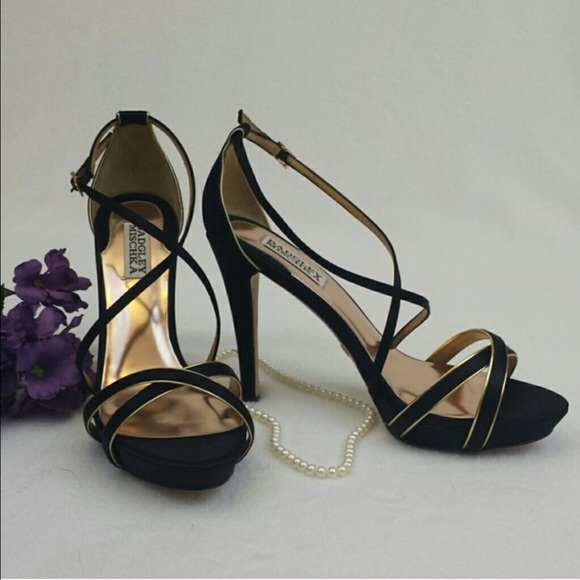 Badgley Mischka gold and black heels