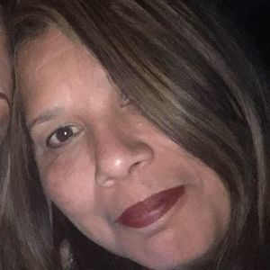 Meet your Posher, Magdalena