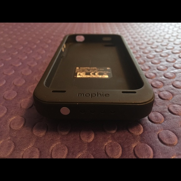 Mophie charger case