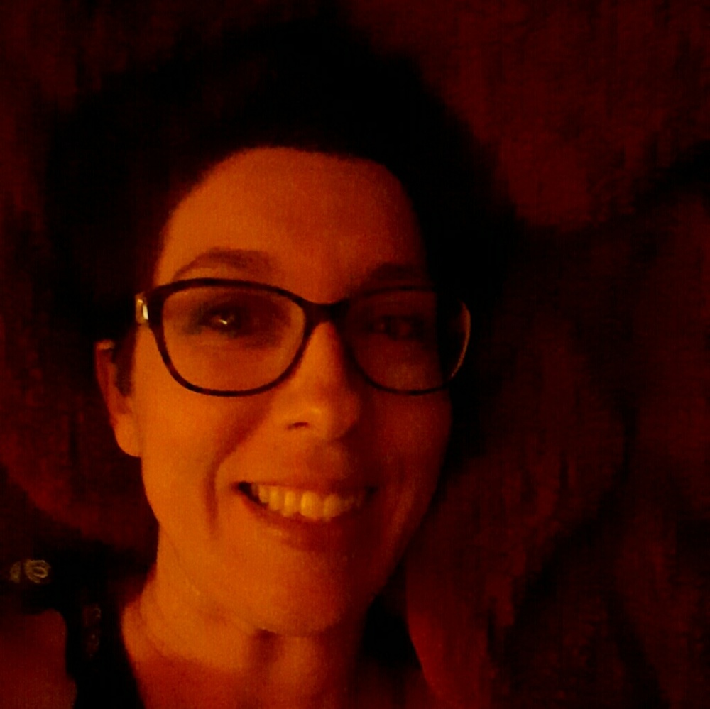 Meet your Posher, Joy