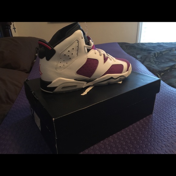 Michael Jordan! Retro 6s!!