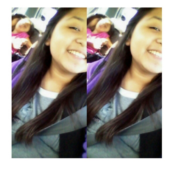 Meet your Posher, Daniela - Picture 1 of 1