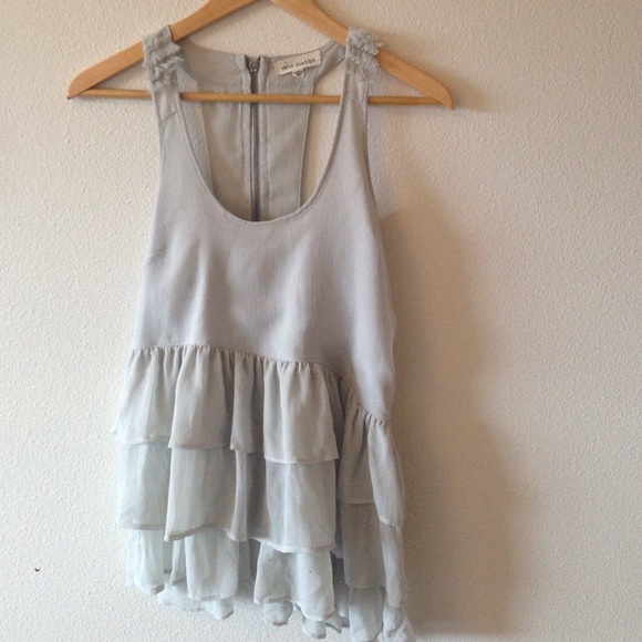 Steve Madden Asymmetrical Ruffled top