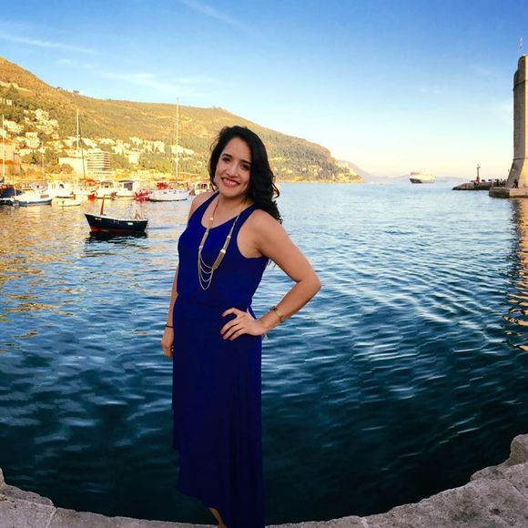 Meet your Posher, Dulce