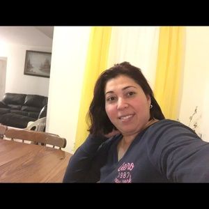 Meet your Posher, Lorena