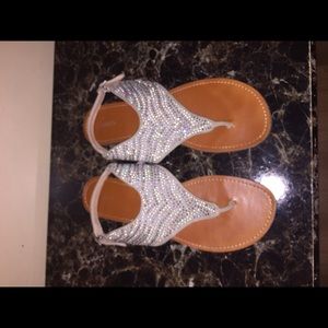 Gray sandals with rhinestones