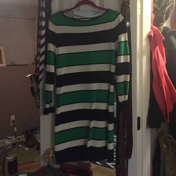 Vineyard vines S heavy dress!