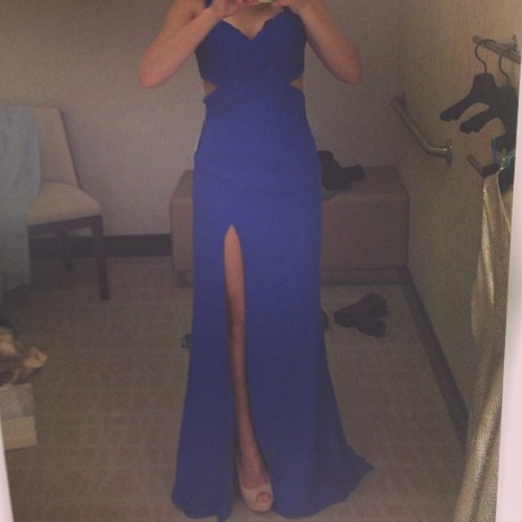 Prom dress only wore once! From Bloomingdales - Picture 1 of 3