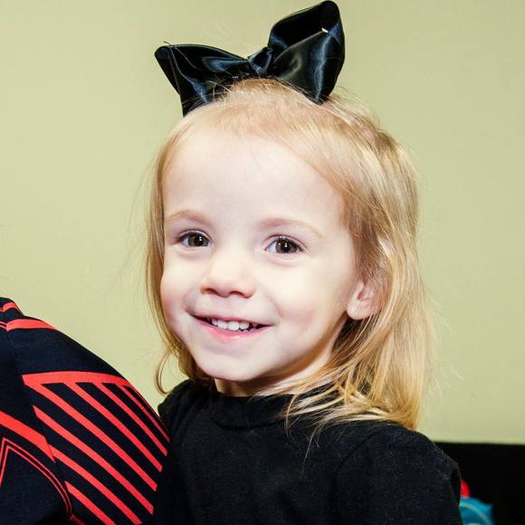 Meet your Posher, Elisa - Picture 1 of 1