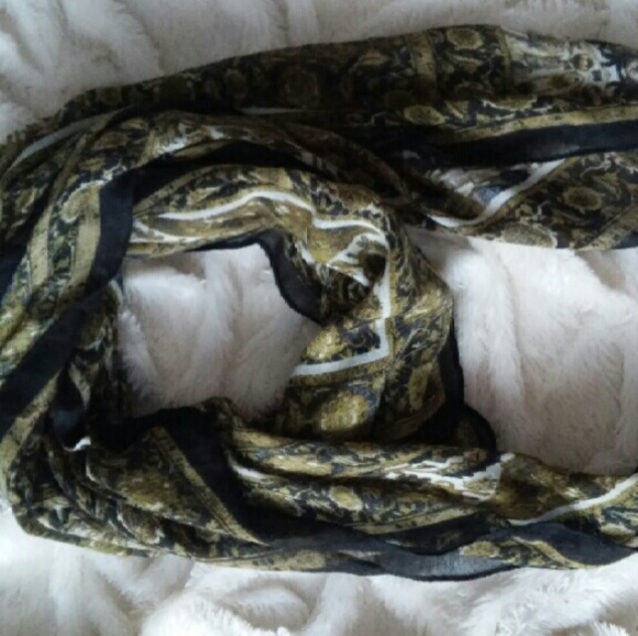Forest Green & Black H&M Scarf