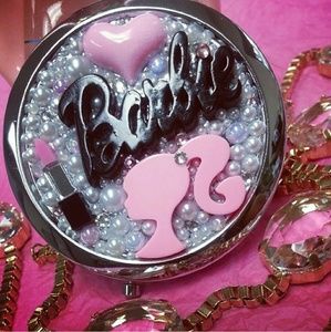 Custom Made Compact Mirror