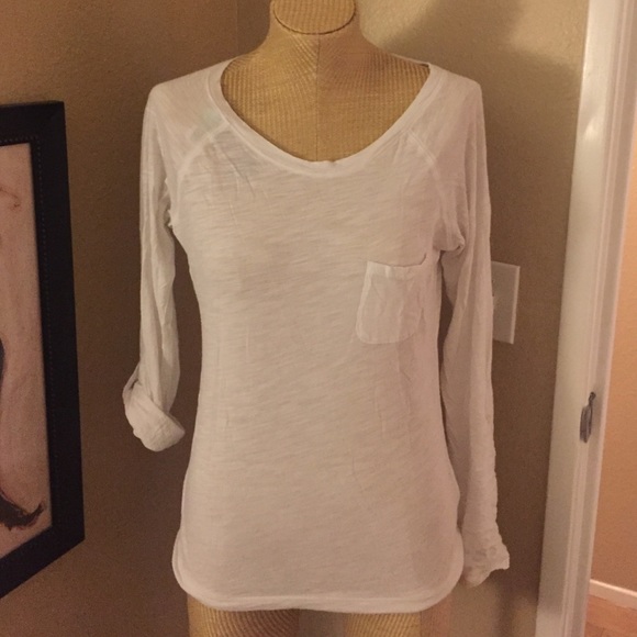 Express roll sleeve top