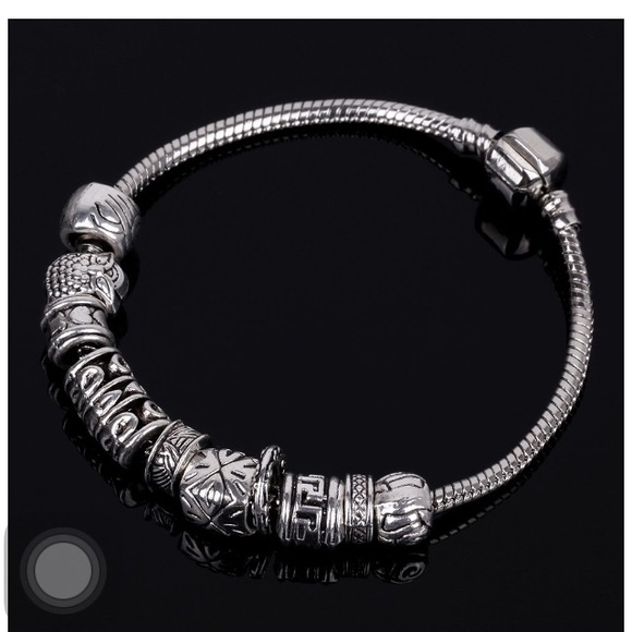 bracelet - Picture 2 of 2