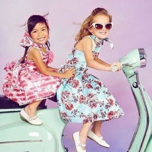 Meet your Posher, Lori