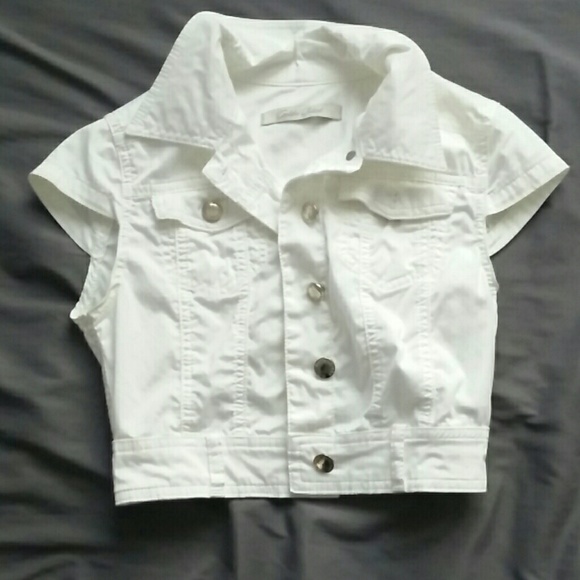 Short jeans vest