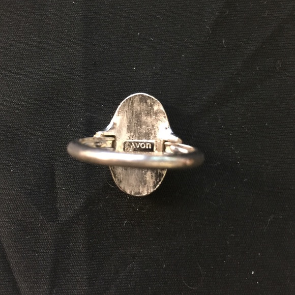 Avon Silver Multicolor Ring - Picture 3 of 4