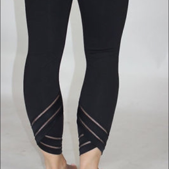 Lululemon High Times Wrap Mesh Black Leggings