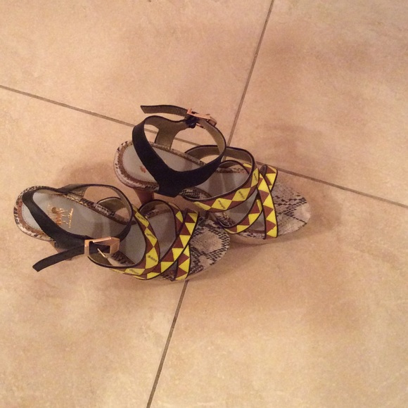 Sam Edelman platforms - Picture 2 of 2