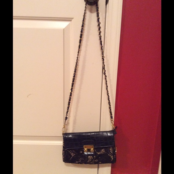 Lace detailed cross-body purse