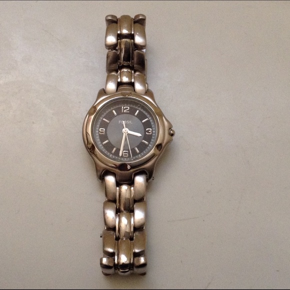Fossil watch - Picture 1 of 3