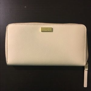 Brand new Kate spade neda wallet