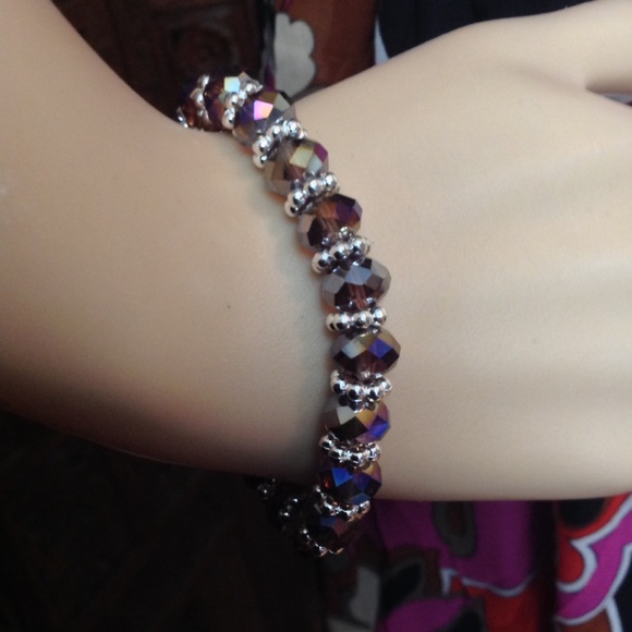 Brilliant, sparkly beaded bracelet - Picture 3 of 4