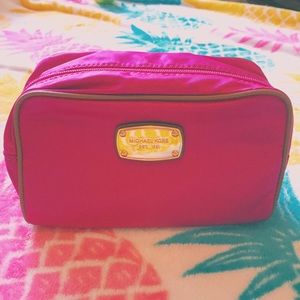 Michael Kors • Fuchsia • Abbey Nylon Cosmetic Case