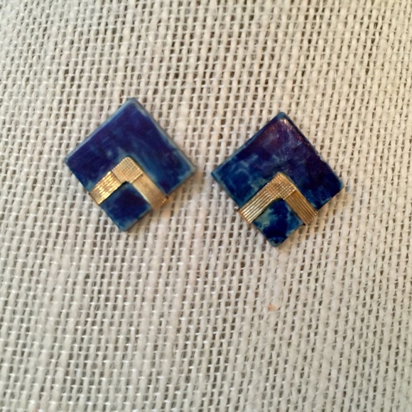 Vintage Jewelry - ‼️‼️gifted‼️‼️BLUE AND GOLD EARRINGS