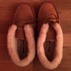 Minnetonka High Top Moccasins