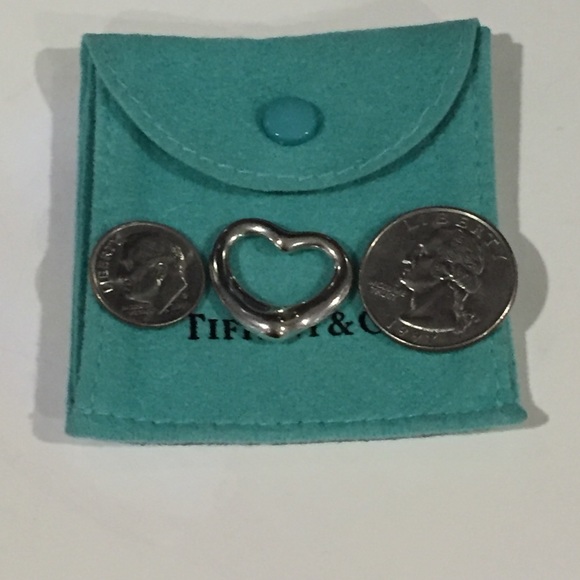 SOLD ON T. Tiffany &Co Elsa Peretti Heart - Picture 3 of 3