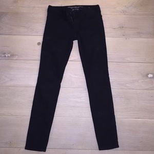 American Eagle black super stretch skinny jeans.