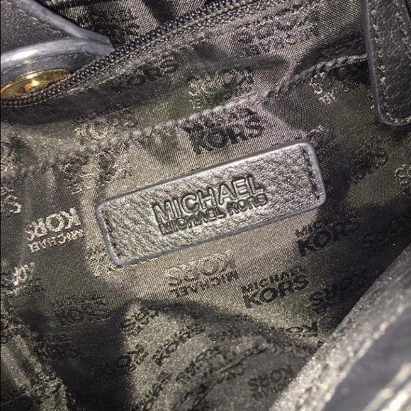 🚫SOLD🚫Michael Kors Purse AND Wallet - Picture 3 of 4