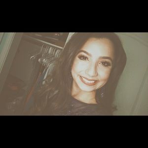 Meet your Posher, Valerie