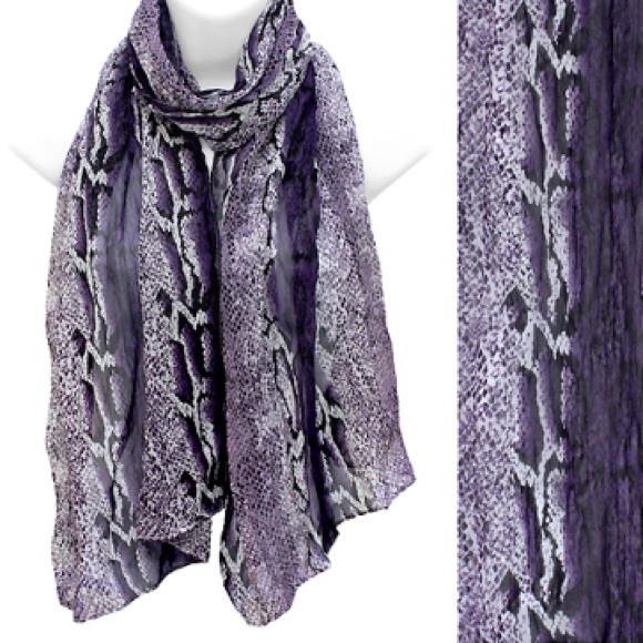 Light Purple Snake Pattern Chiffon Scarf
