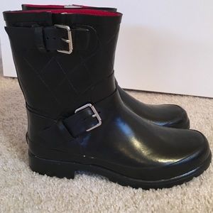 Black Sperry Top-Sider rain boots