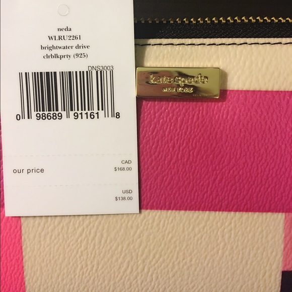 🚫🚫SOLD🚫🚫Kate spade multi block neda wallet - Picture 4 of 4