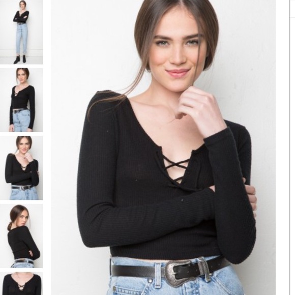 ❌SOLD❌NWT Olive Elie Long Sleeve - Picture 2 of 3