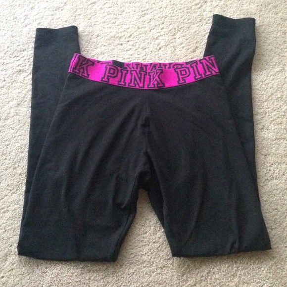 PINK yoga leggings