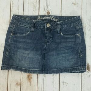 American Eagle mini skirt
