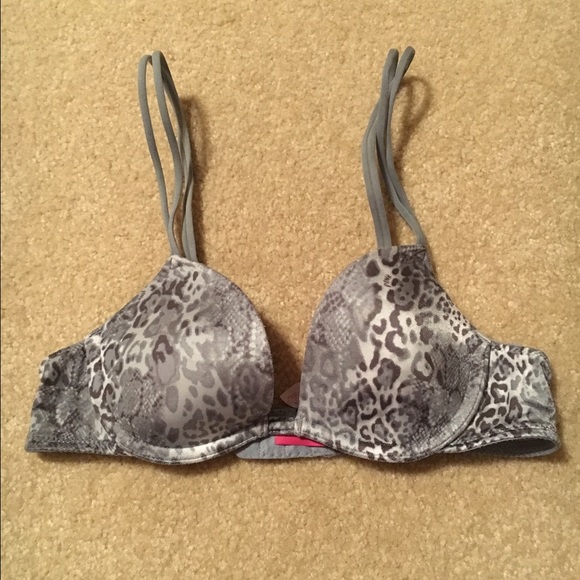Pink by Victoria secret 32A