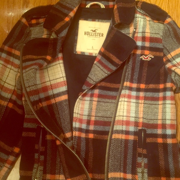 BOGO Cute trendy Hollister plaid colorful coat new - Picture 2 of 3