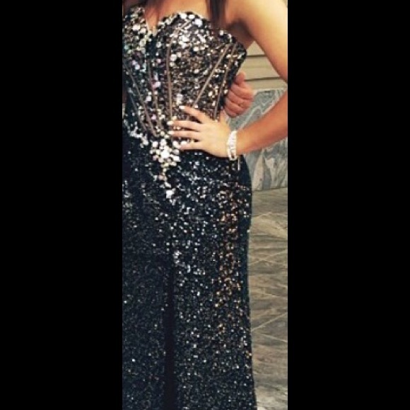 Sparkly prom dress