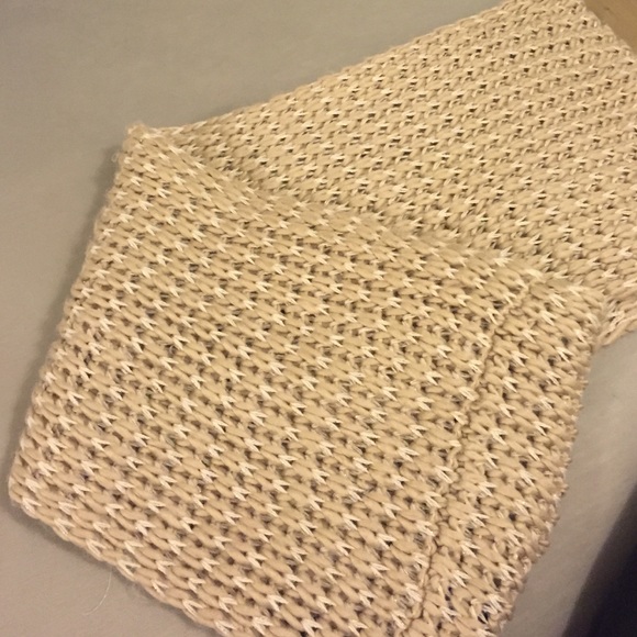 Infiniti scarf