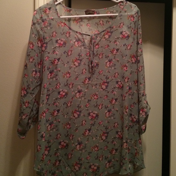 Lavish Maternity top