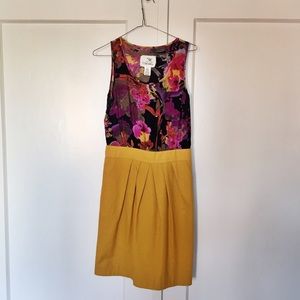 Anthropolgie size 4 Tabitha flower dress.