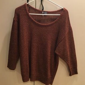 Quarter length sweater