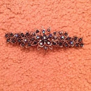 Blue crystal hair clip